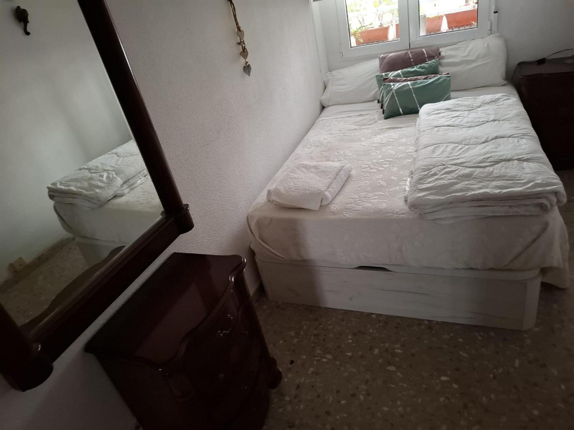 Private Room In A Shared Flat In Castellon كاستيون ذي لا بلاند المظهر الخارجي الصورة